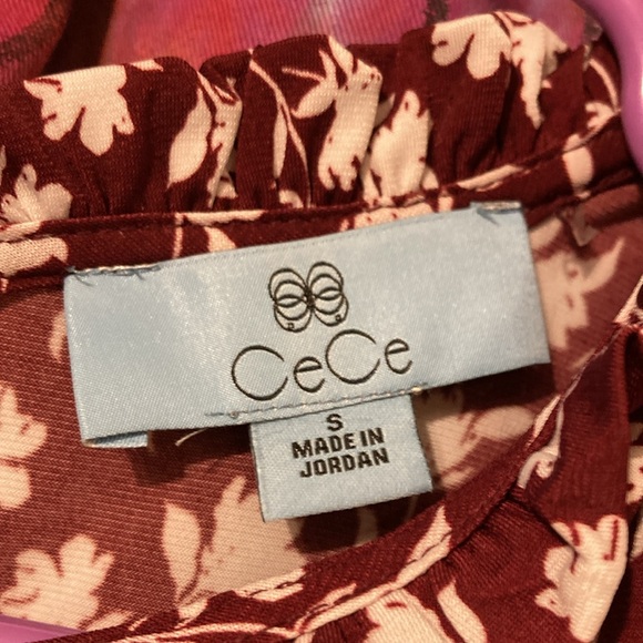CeCe brand, size small, maroon with white floral pattern - Picture 4 of 4